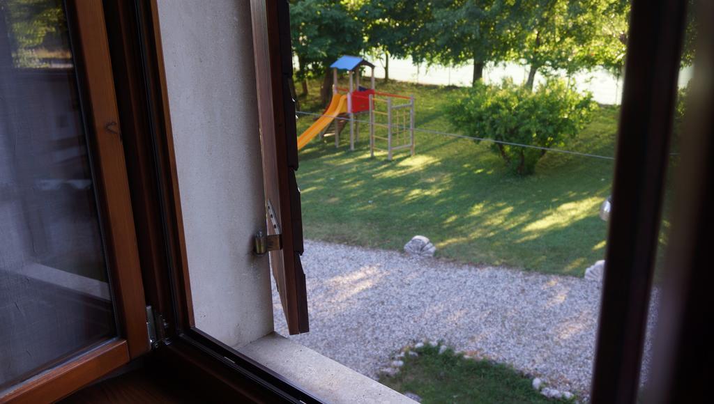 Agriturismo Fior Di Pesco 호텔 솜마캄파냐 외부 사진